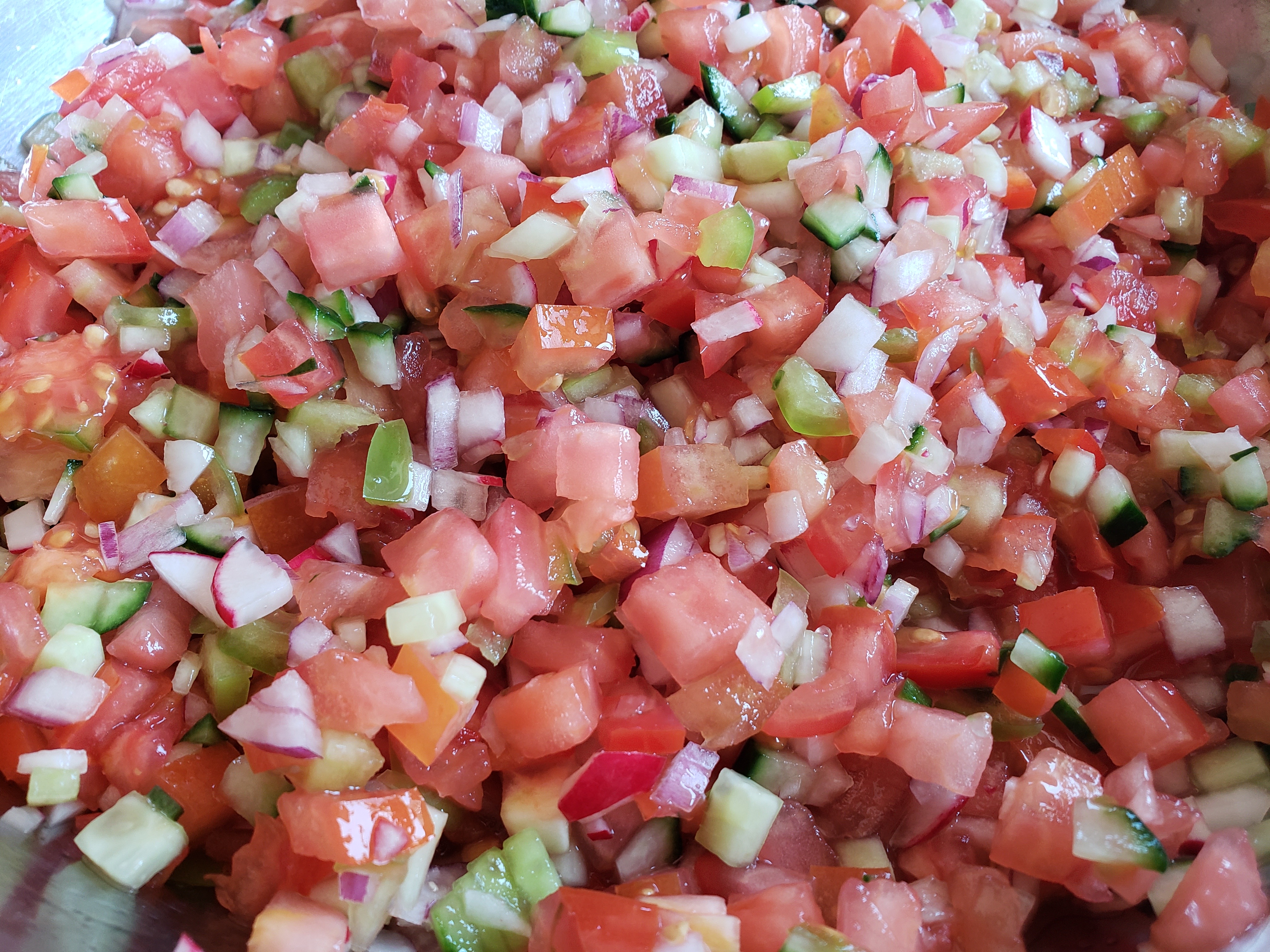 Mediterranean Salsa Salad (Saltit Siti)