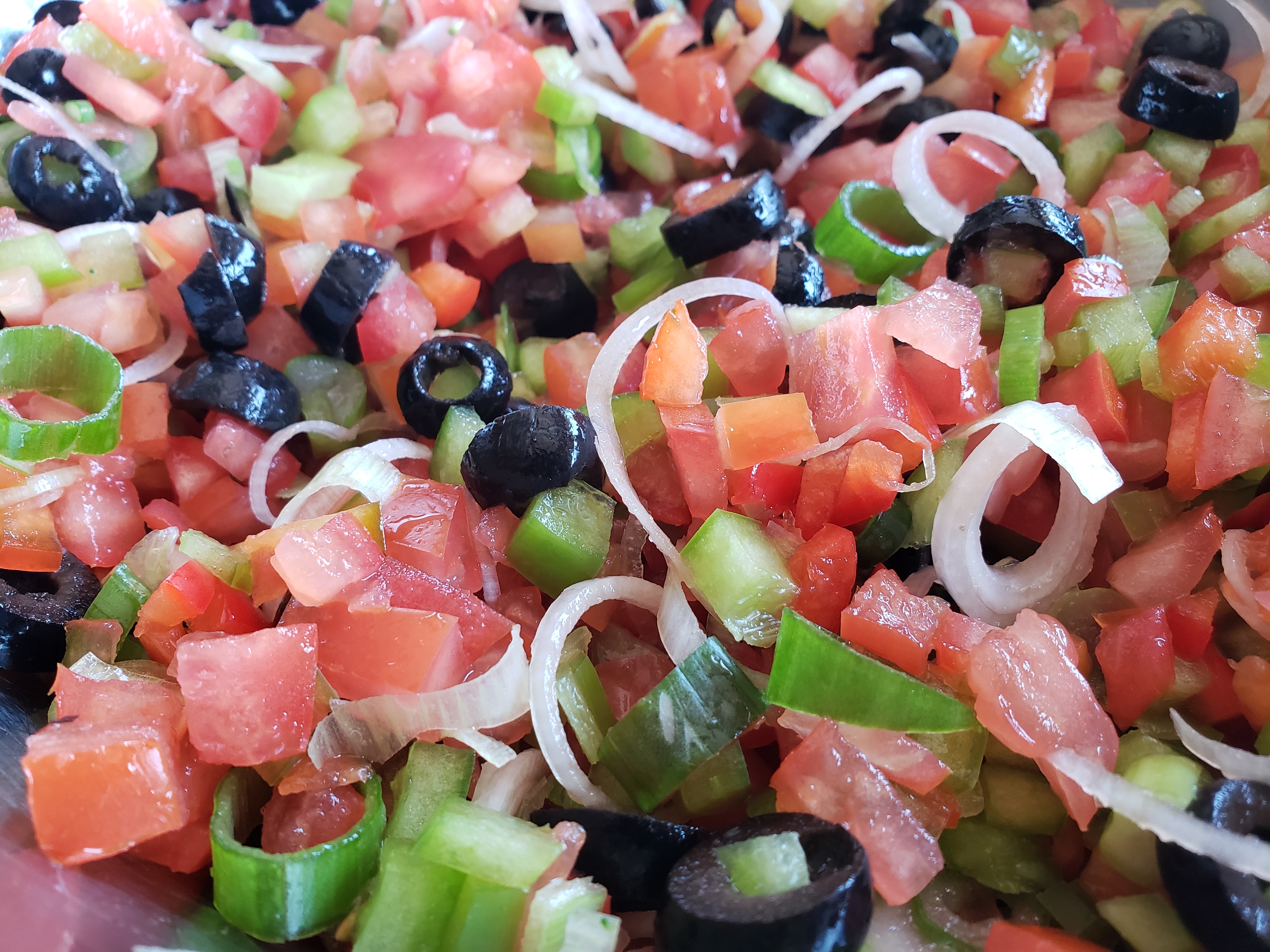 Mediterranean Salsa Salad (Saltit Siti)