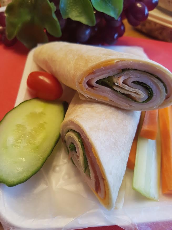162 Turkey and Cheddar Wraps