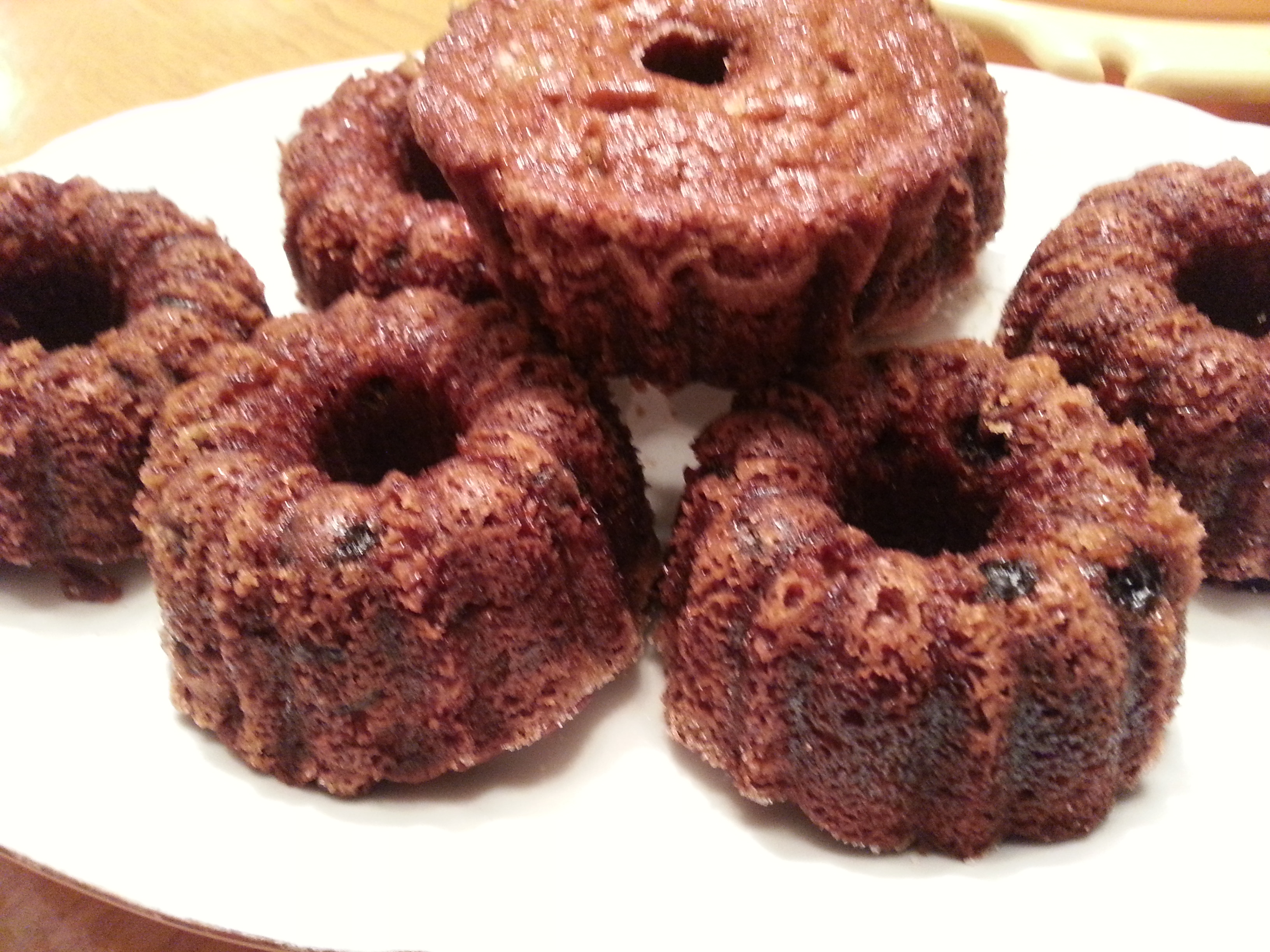 Bundt Mini Cakes, Banana Apple Raisin