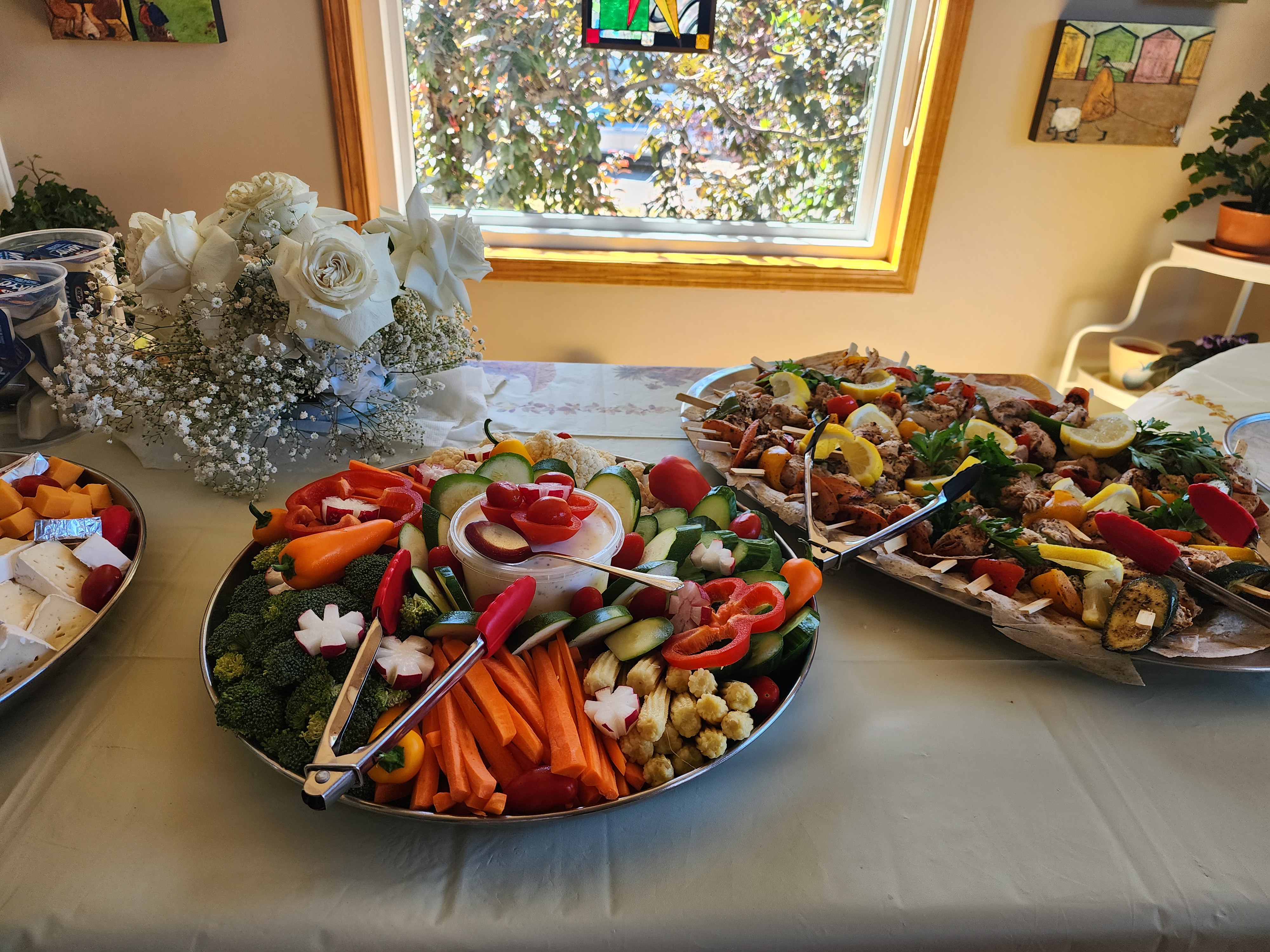 372 Variety Platters