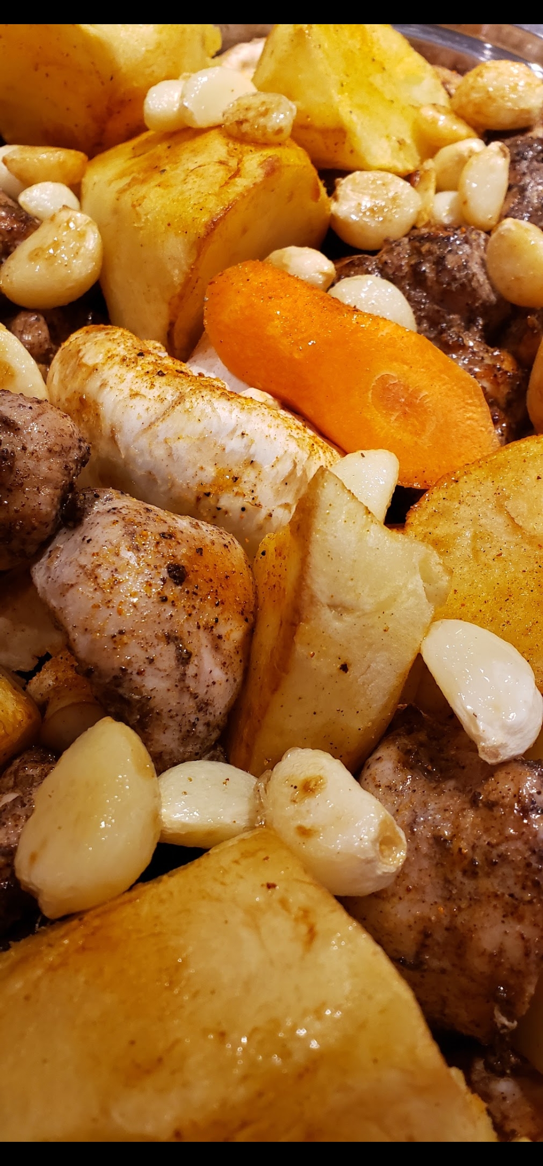 Roasted Chicken and Potatos with Gravy