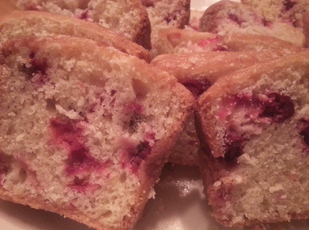 Bundt Mini Cakes, Banana Apple Raisin