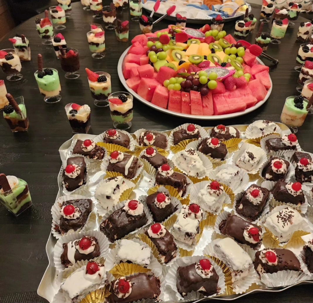 90 Catering Dessert Platter